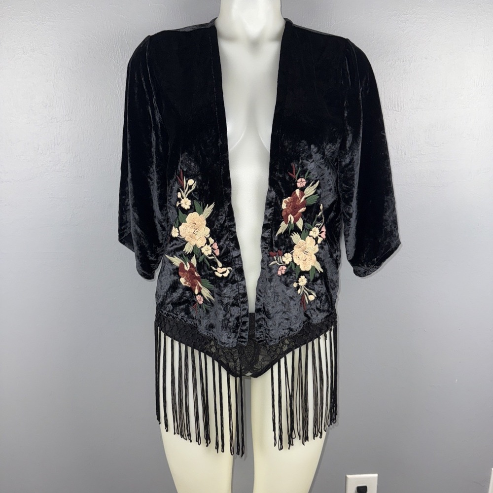 Abercrombie & Fitch Embroidered  Velvet Cardigan Shawl Kimono OS Fringe Boho
